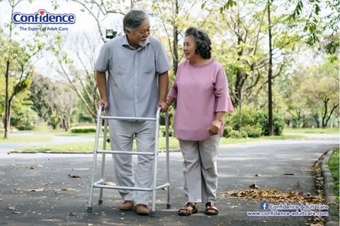 Langkah-langkah Mencegah Resiko Terjadinya Jatuh pada Senior